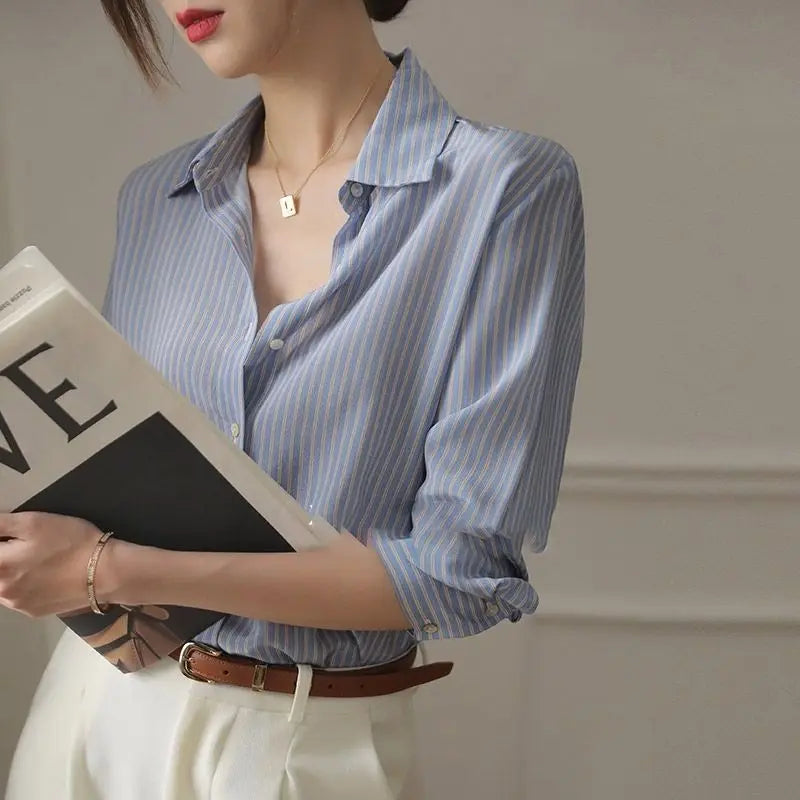 Camisa Office Lady Manga Três Quartos