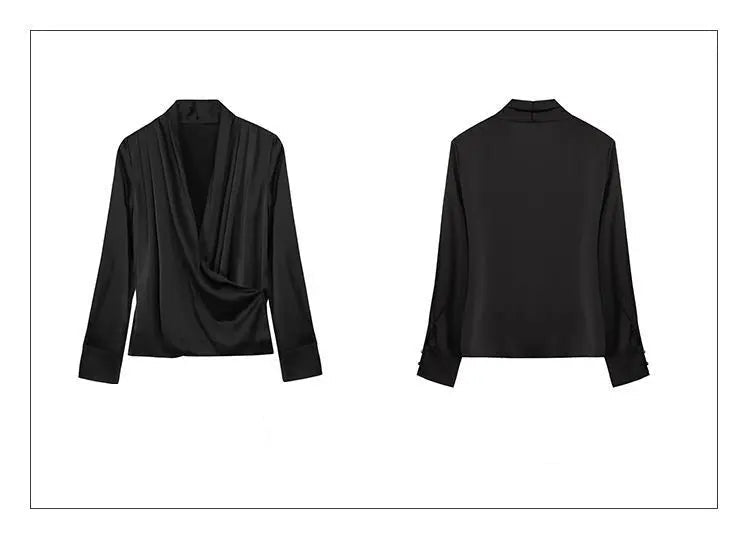 Blusa de Cetim com Decote em V Cruzado