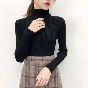 Blusa de Malha Preta Slin Gola Alta